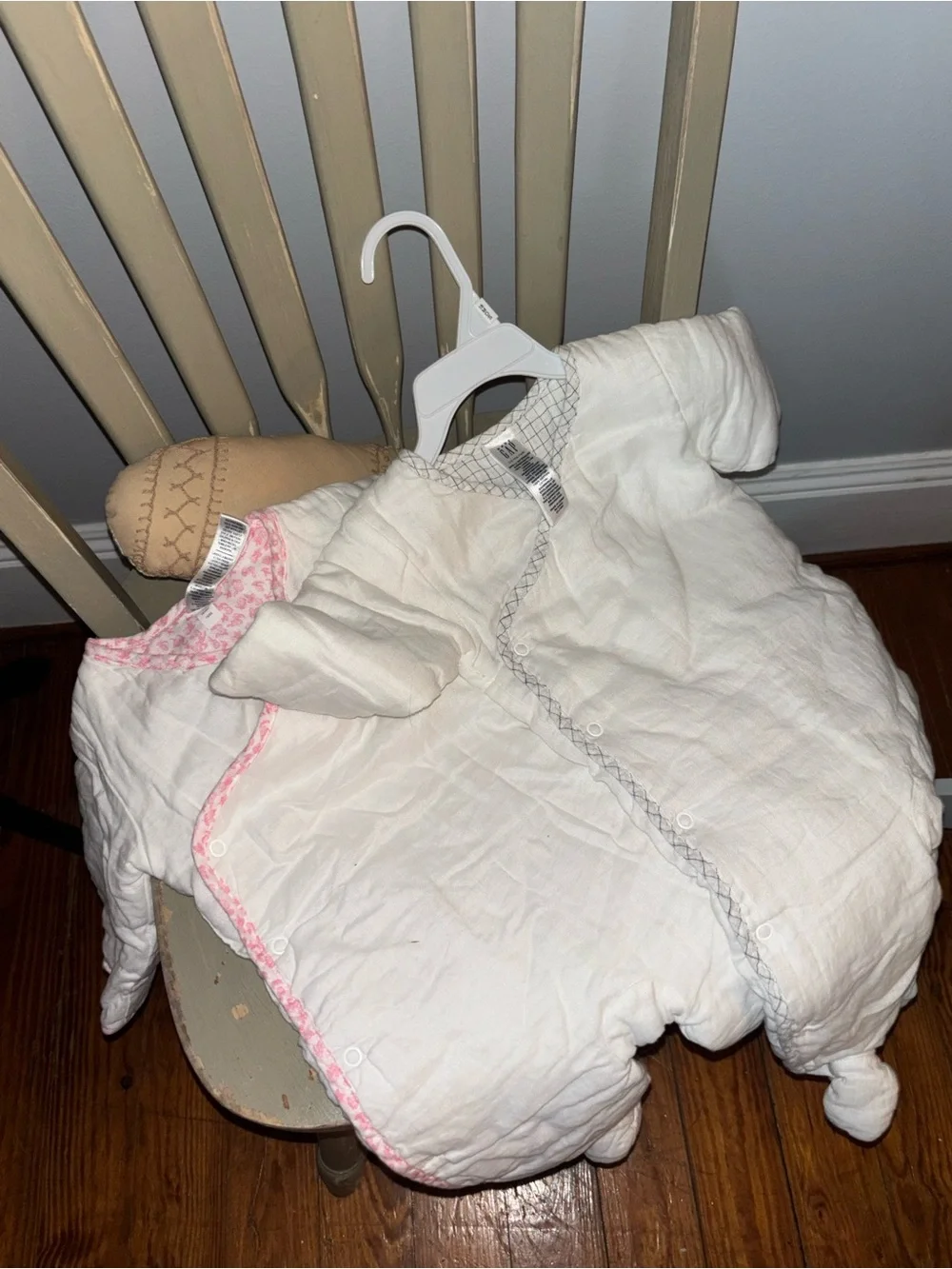 Baby gap  3-6 mos White Cotton Baby Sleep Sack Romper with Pink Trim