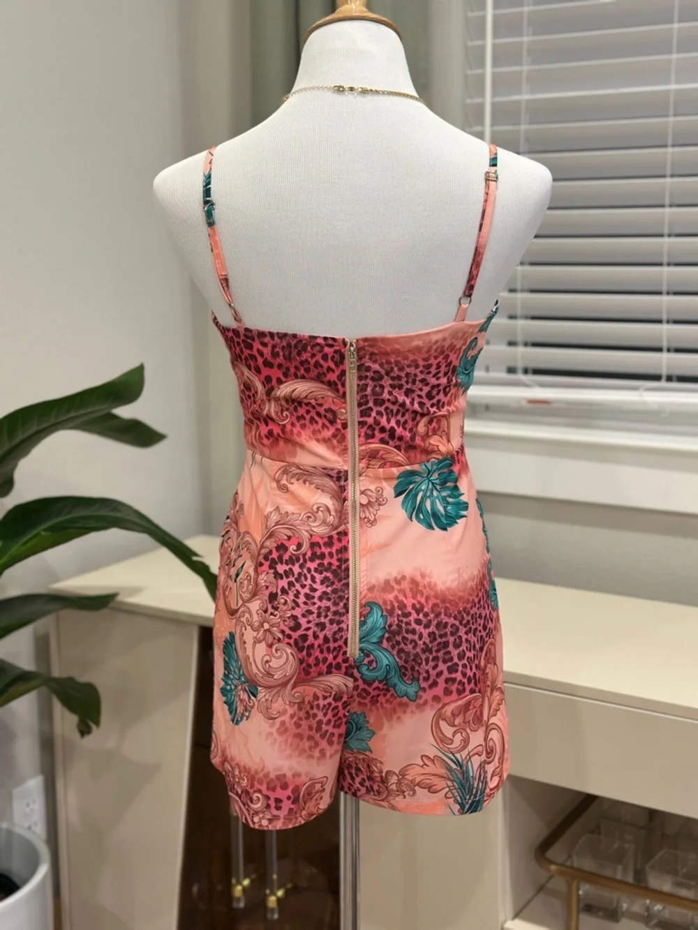 Guess stylish one