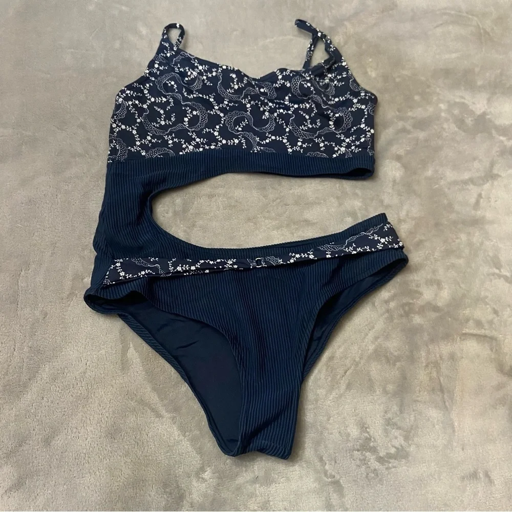Frankies Bikinis one piece