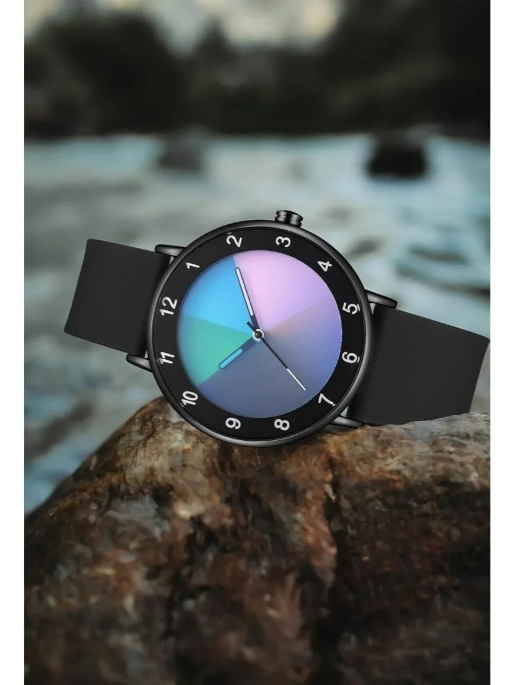 N/A features modern
