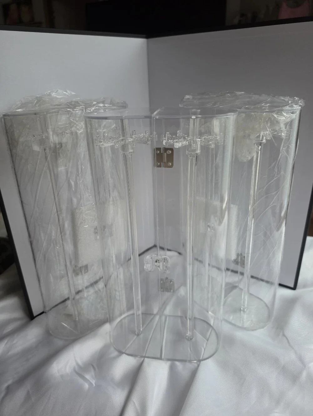 Clear Acrylic Rotating Necklace Organizer
