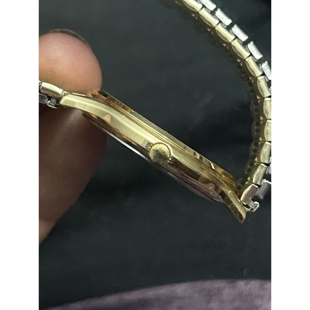 Hamilton quartz repair