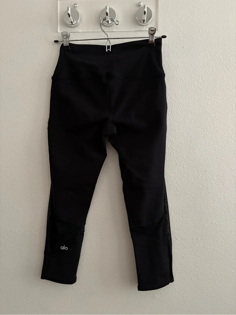 ALO Yoga alo black