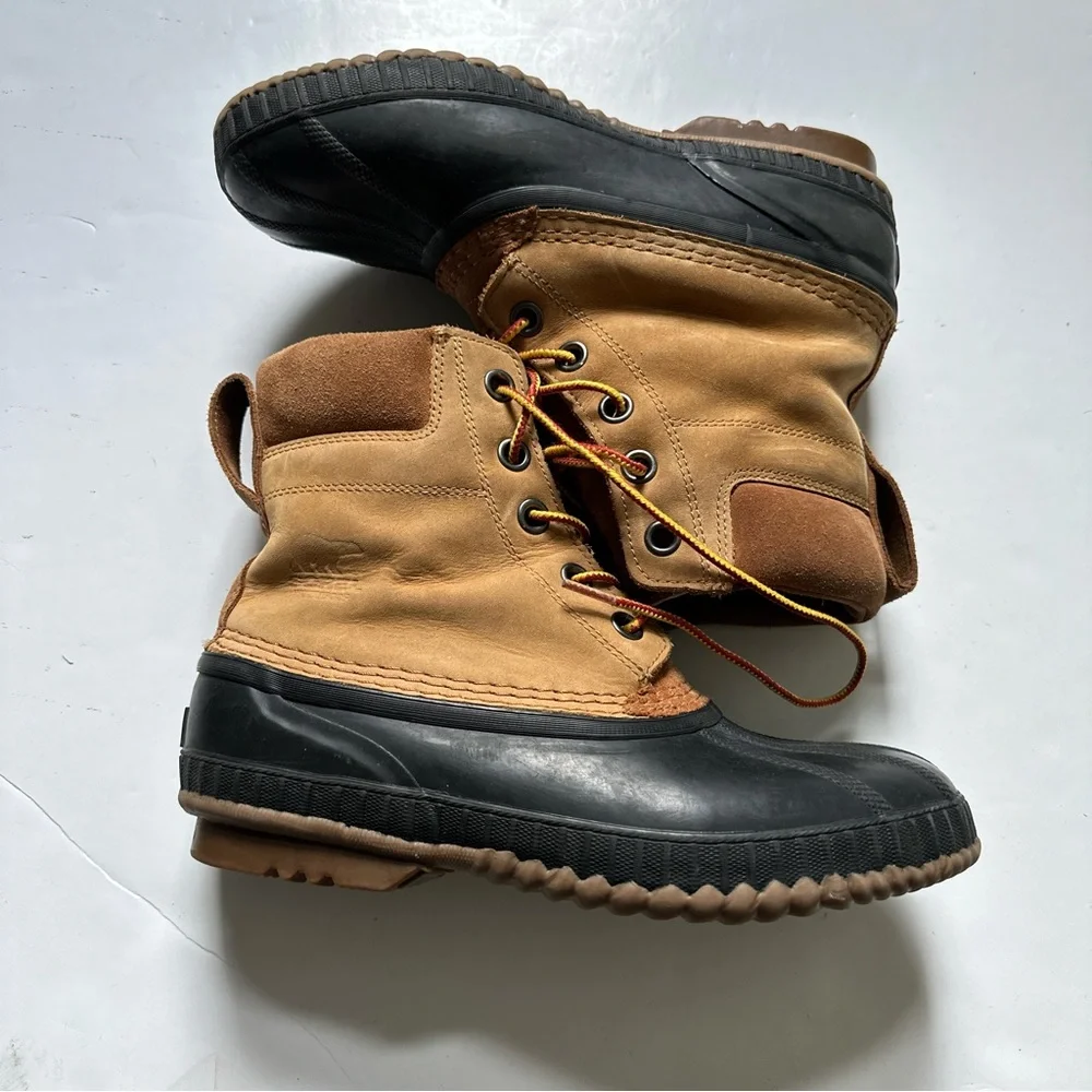 Sorel tobacco black