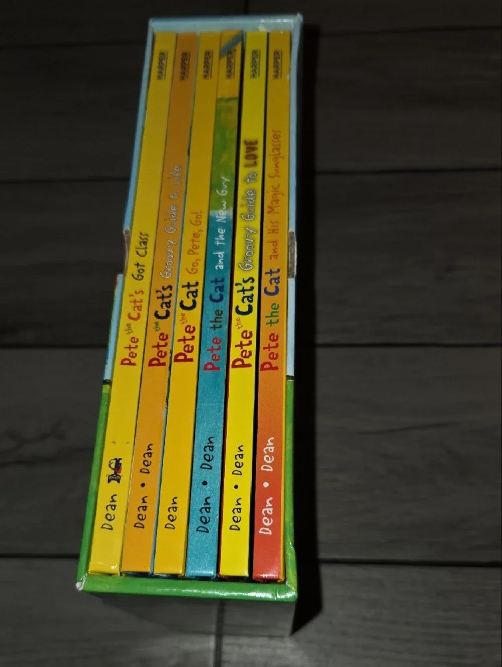 Pete The Cat groovy box
