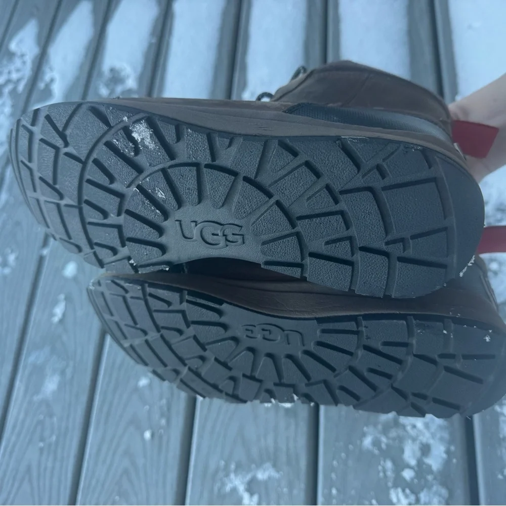 UGG authentic kids