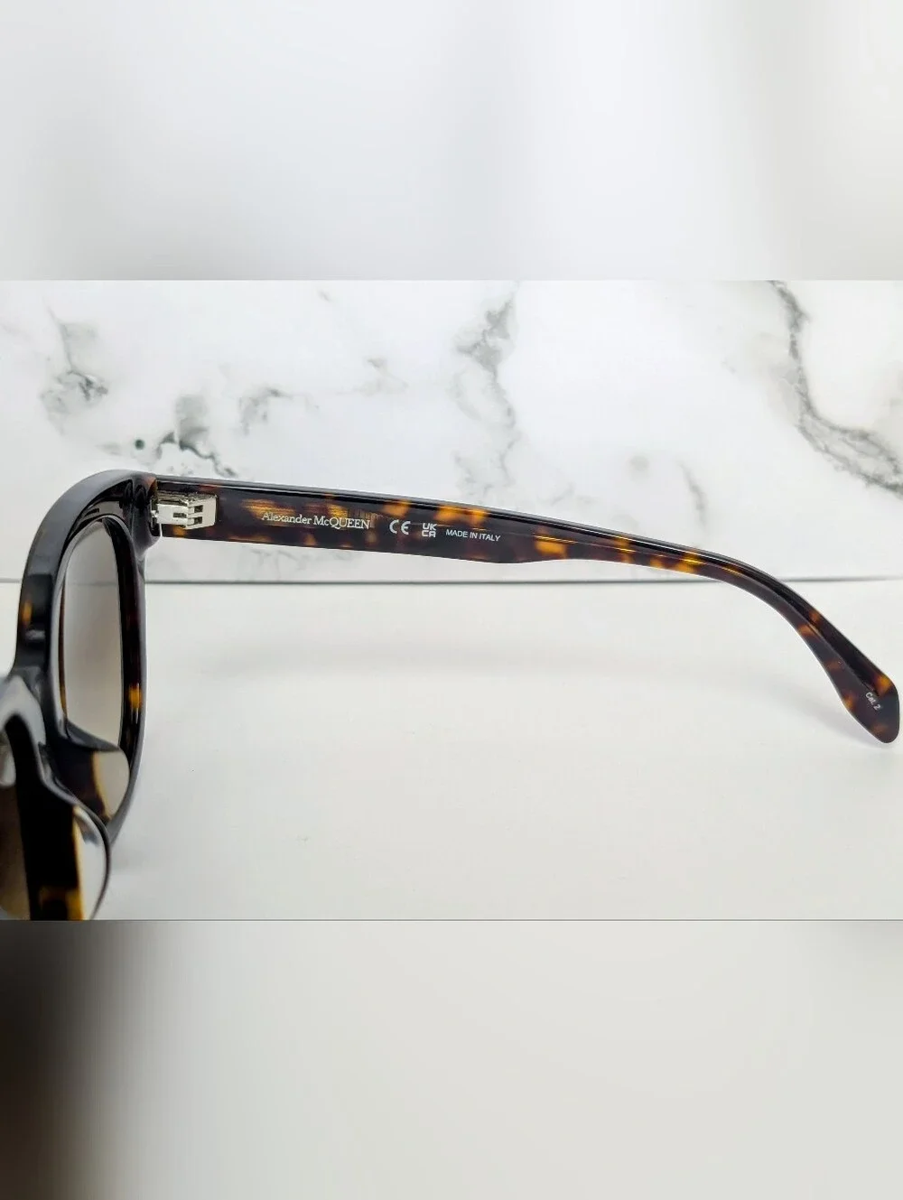 Alexander McQueen 🕶️ alexander