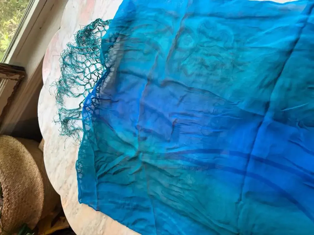 Unknown 100% silk