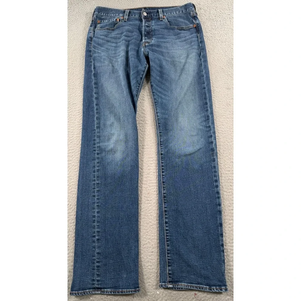 Levis 501 Jeans Men 32x32 Blue Denim Straight Leg Button Fly Mid Rise Distressed