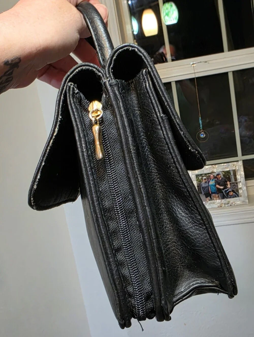 Rosetti sleek black