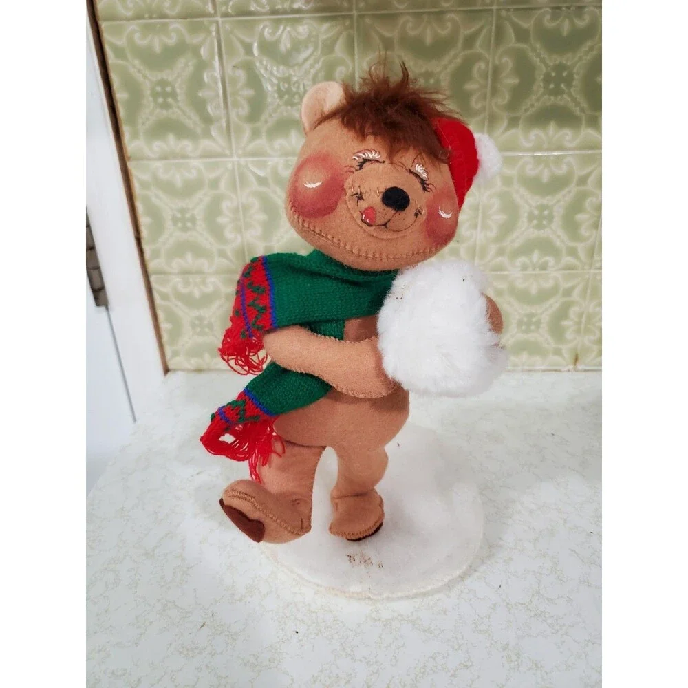 Annalee Mobilitee 1984 Brown Bear w/ Snowball Red Striped Hat Green Scarf 11