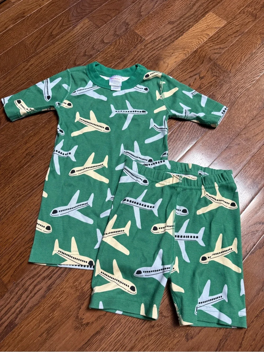 Hanna Andersson Green Airplane Short Sleeve & Shorts Pajama Set
