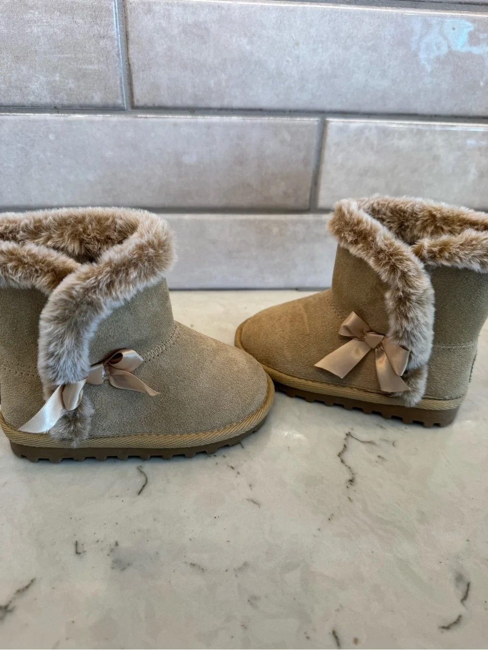 BearPaw cozy kids