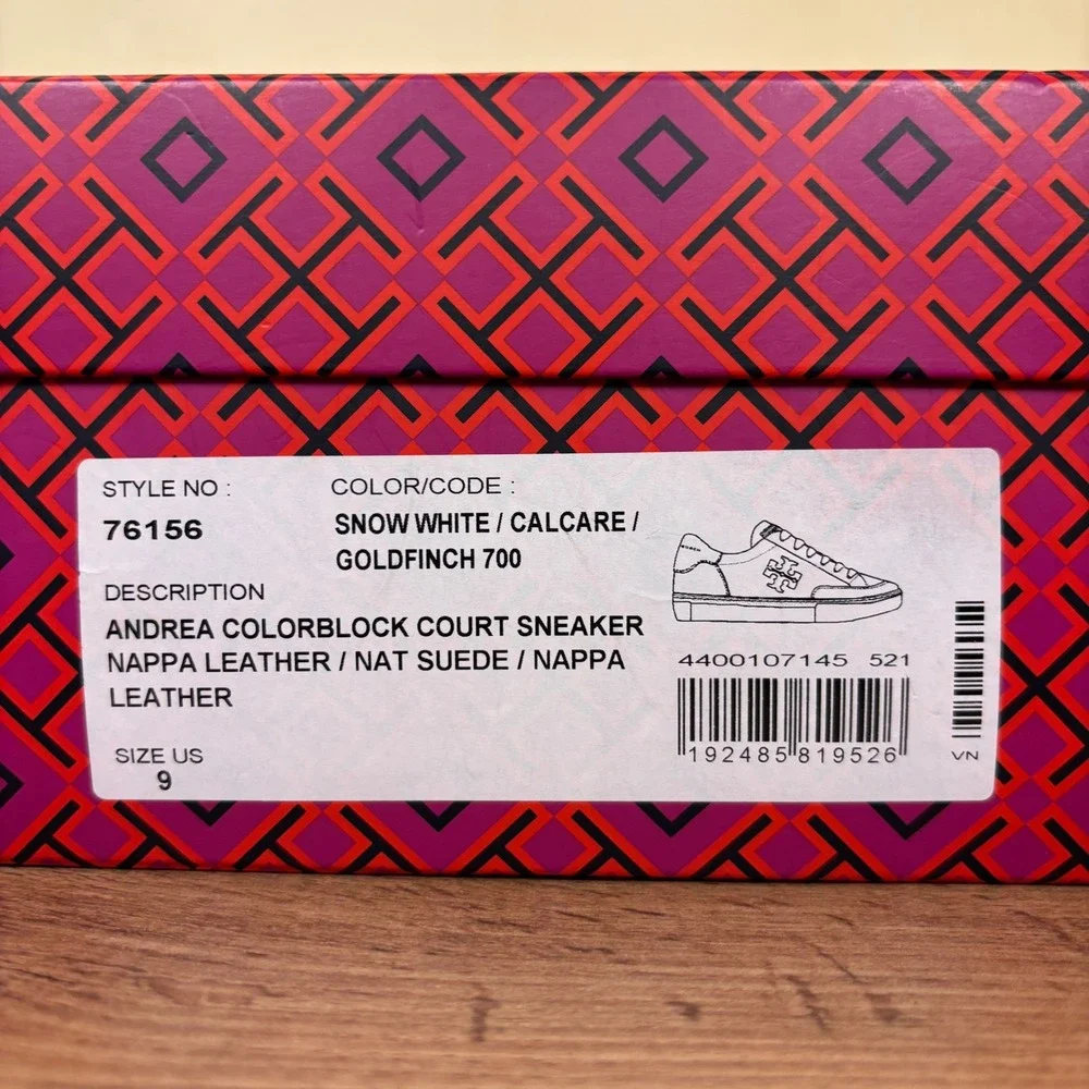 Tory Burch excellent pre