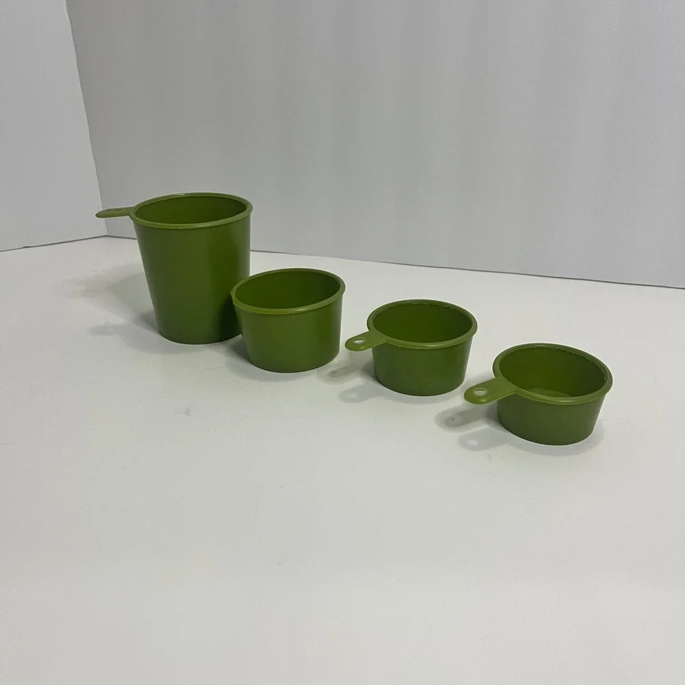 Vintage Merrymaid Plastics Measuring Cups Avocado Green‎ Set of 4 Made in USA