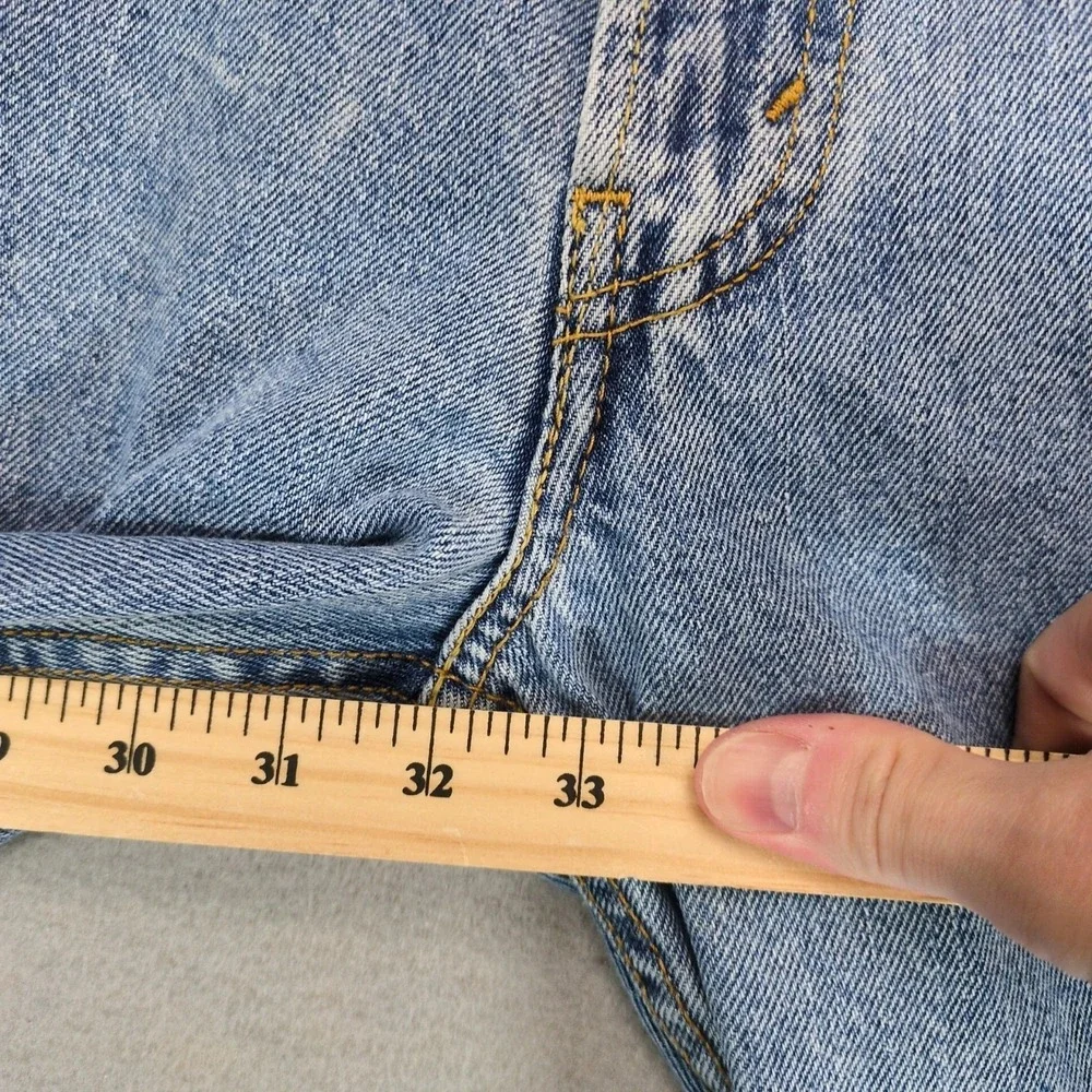 Levis levi 550