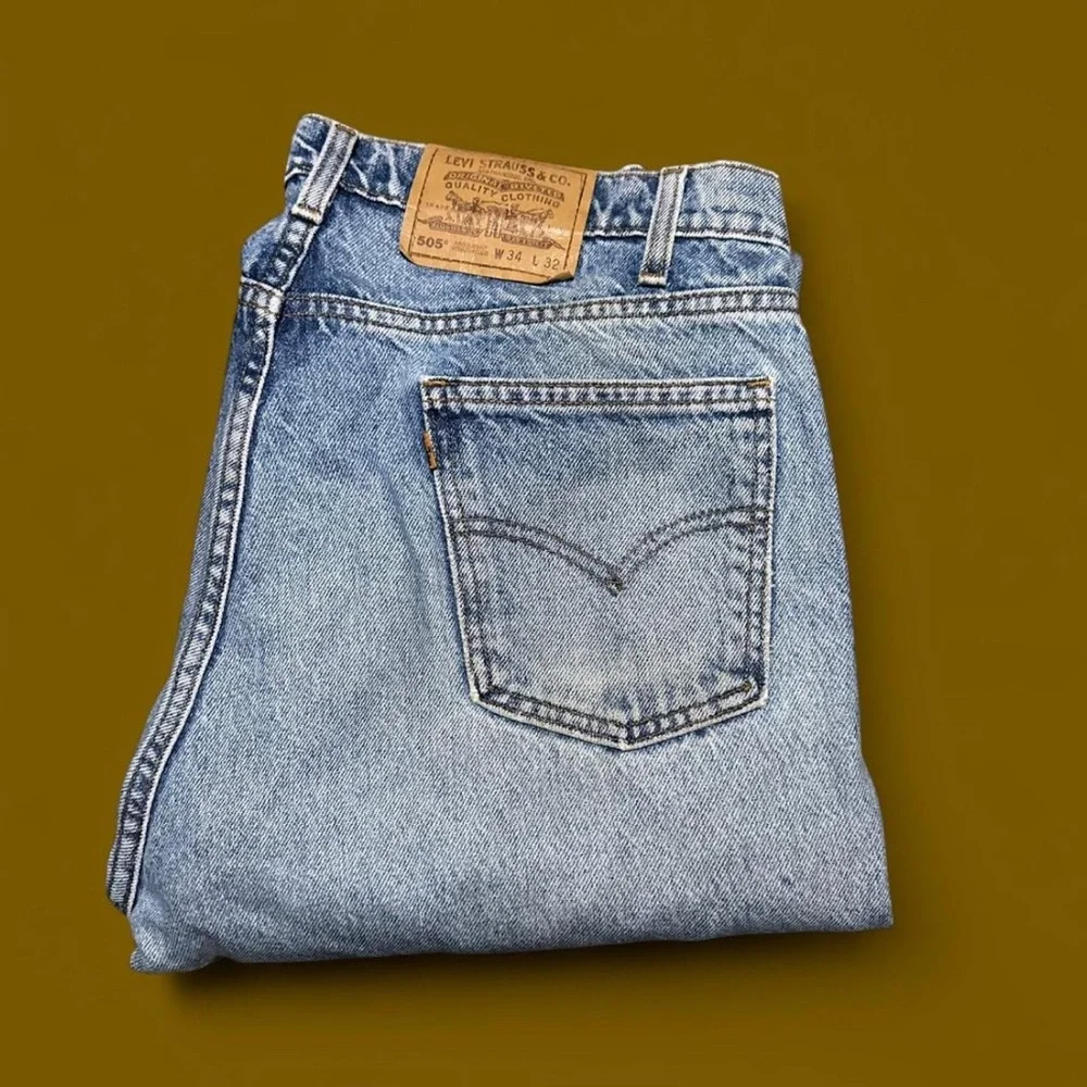 Levi’s 505 Vintage Orange tab Light Wash Jeans