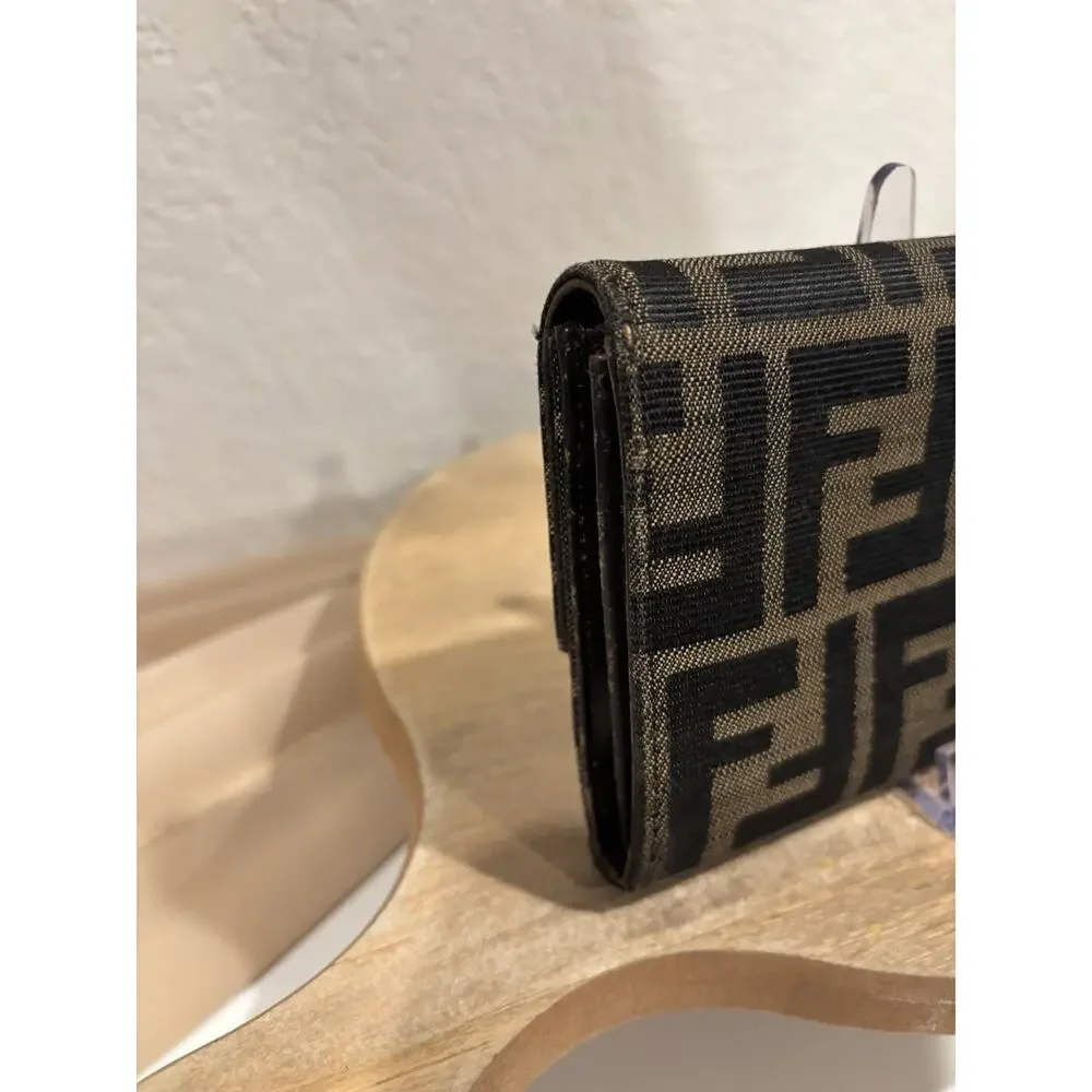 Fendi authentic zucca
