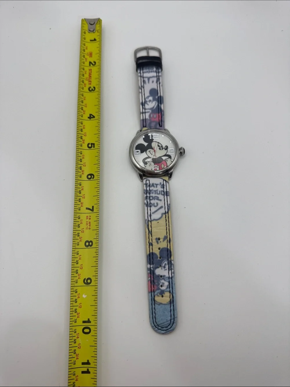 Disney Mickey Mouse Comics Cartoon Watch Large Case Needs Battery