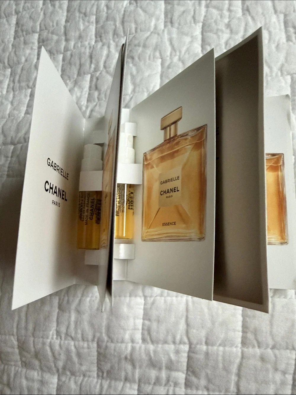 CHANEL gabrielle essence