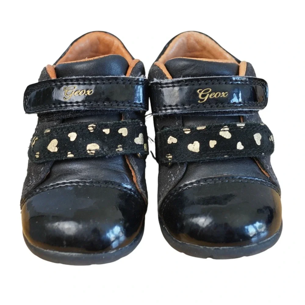 Geox Respira Toddler‎ Girls Black Patent Leather & Suede Shoes Size 4.5 S Heart