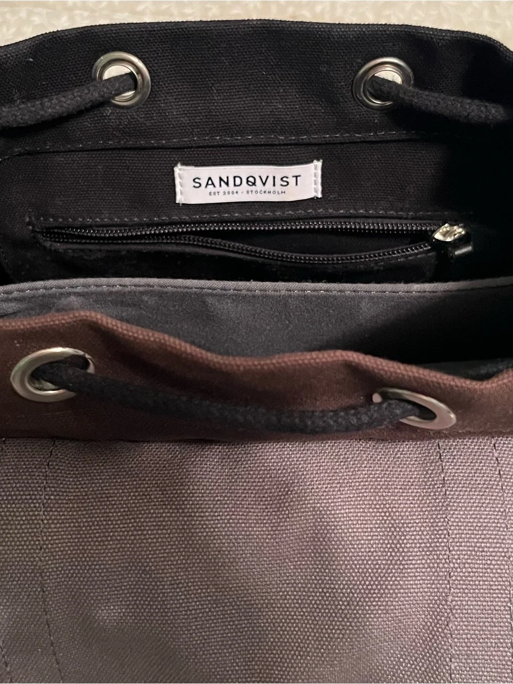 Sandqvist s standard black