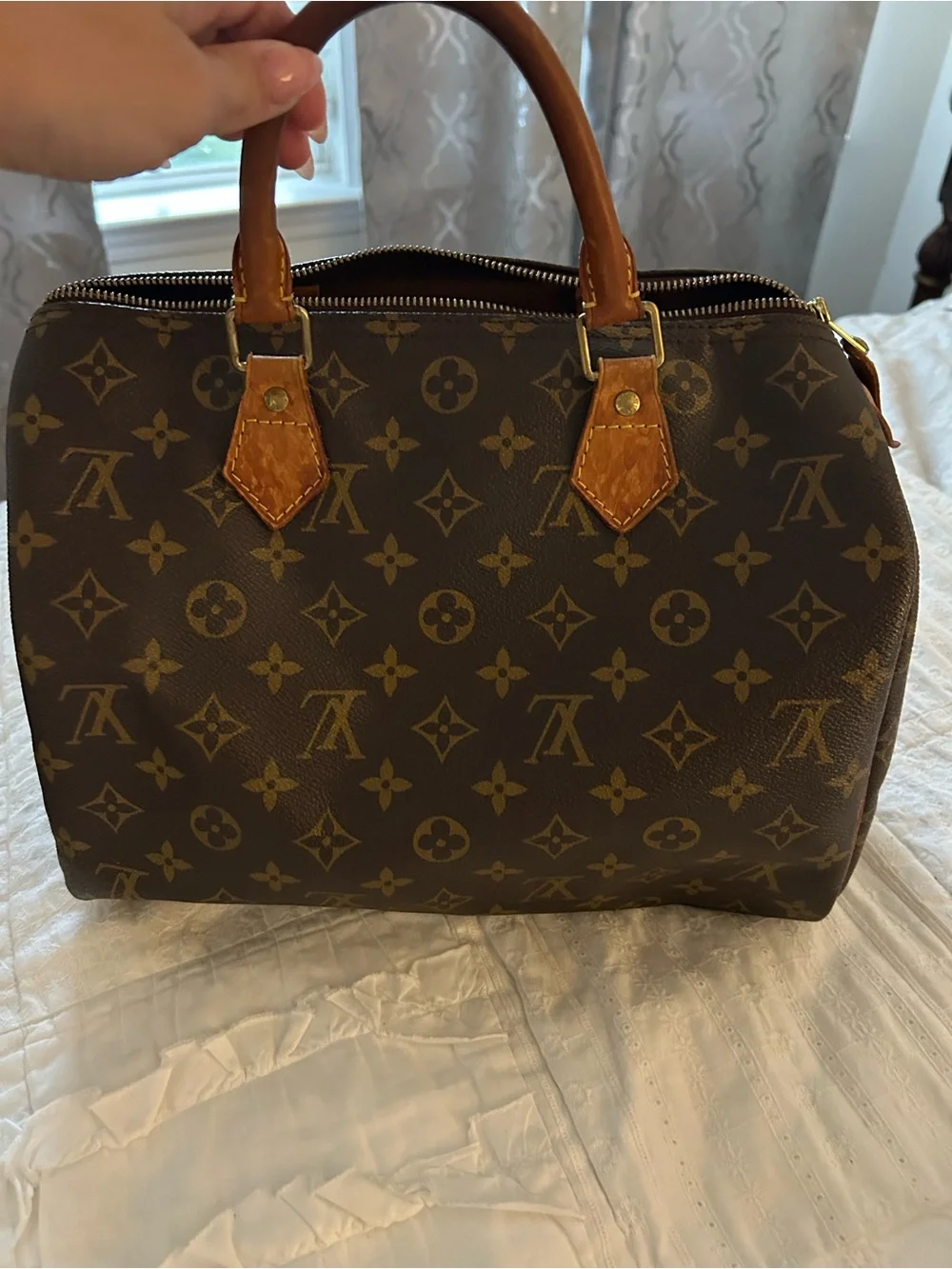 Louis Vuitton speedy 30