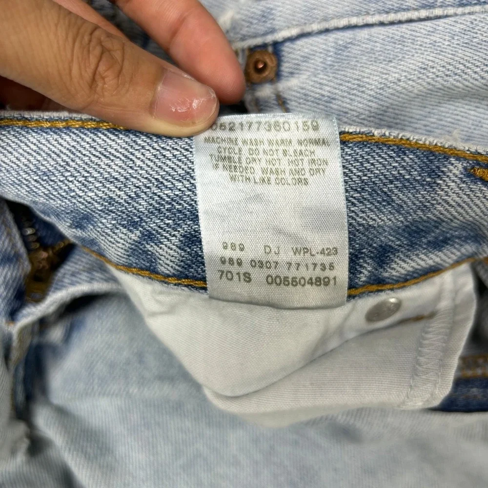 Levis levi 550