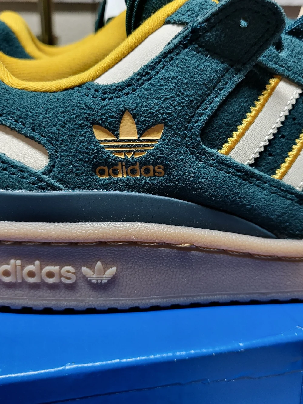 adidas classic men