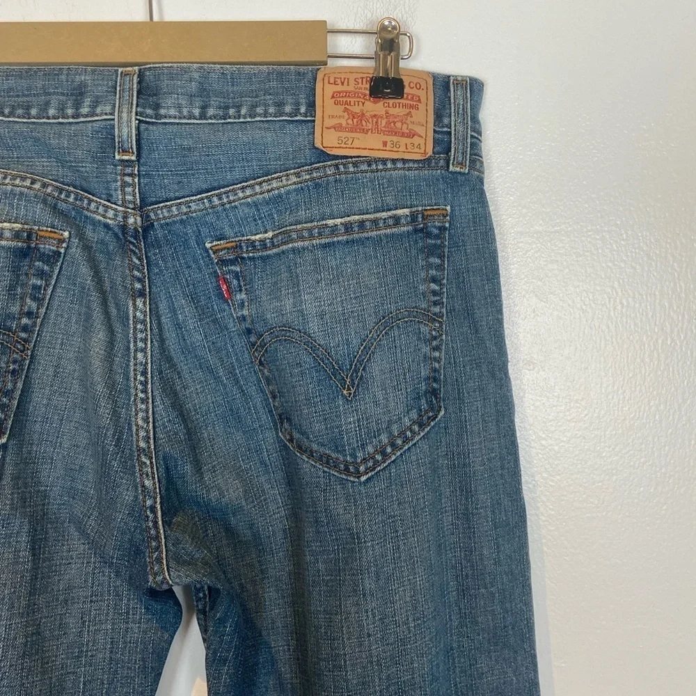 Levis levi men