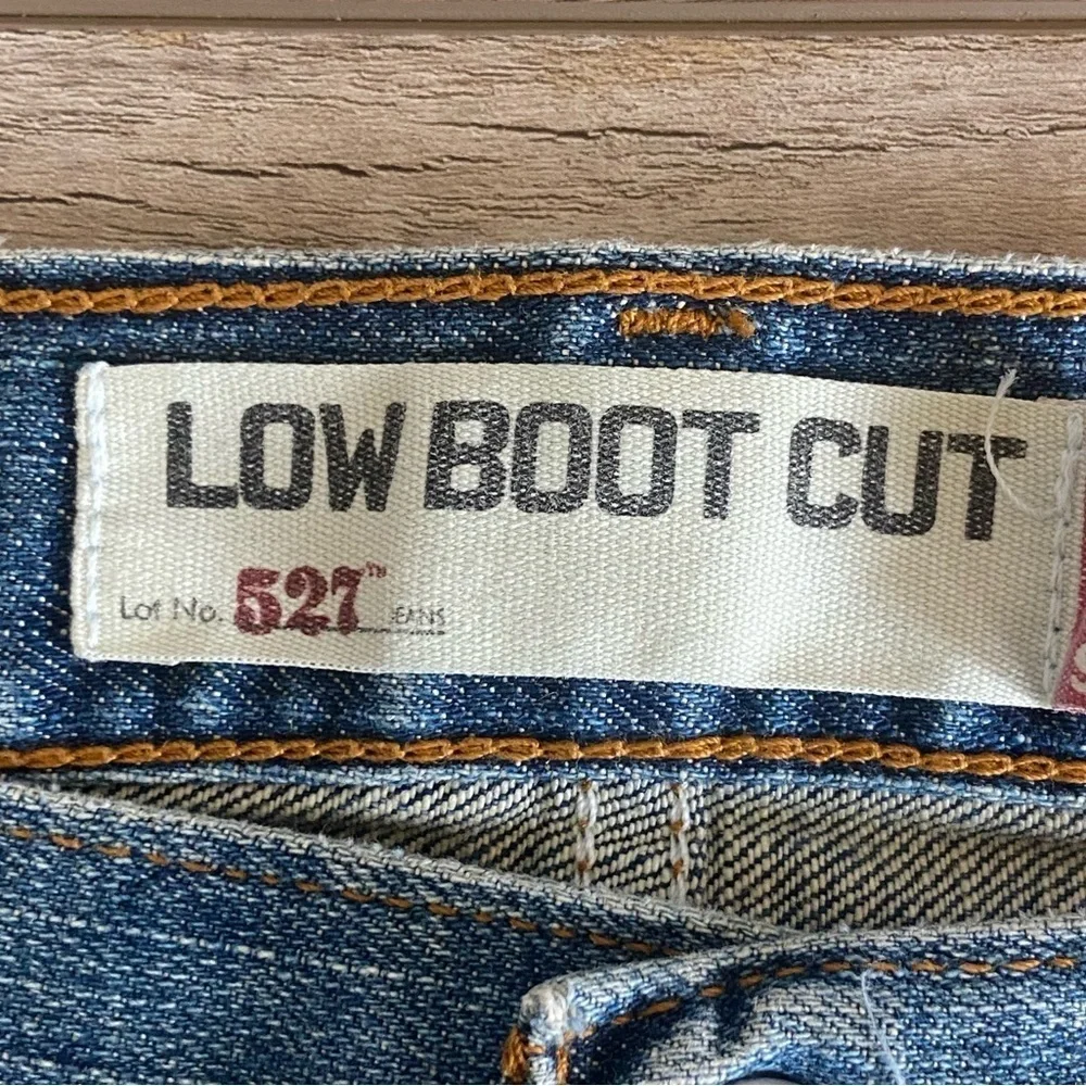 Levis levi men