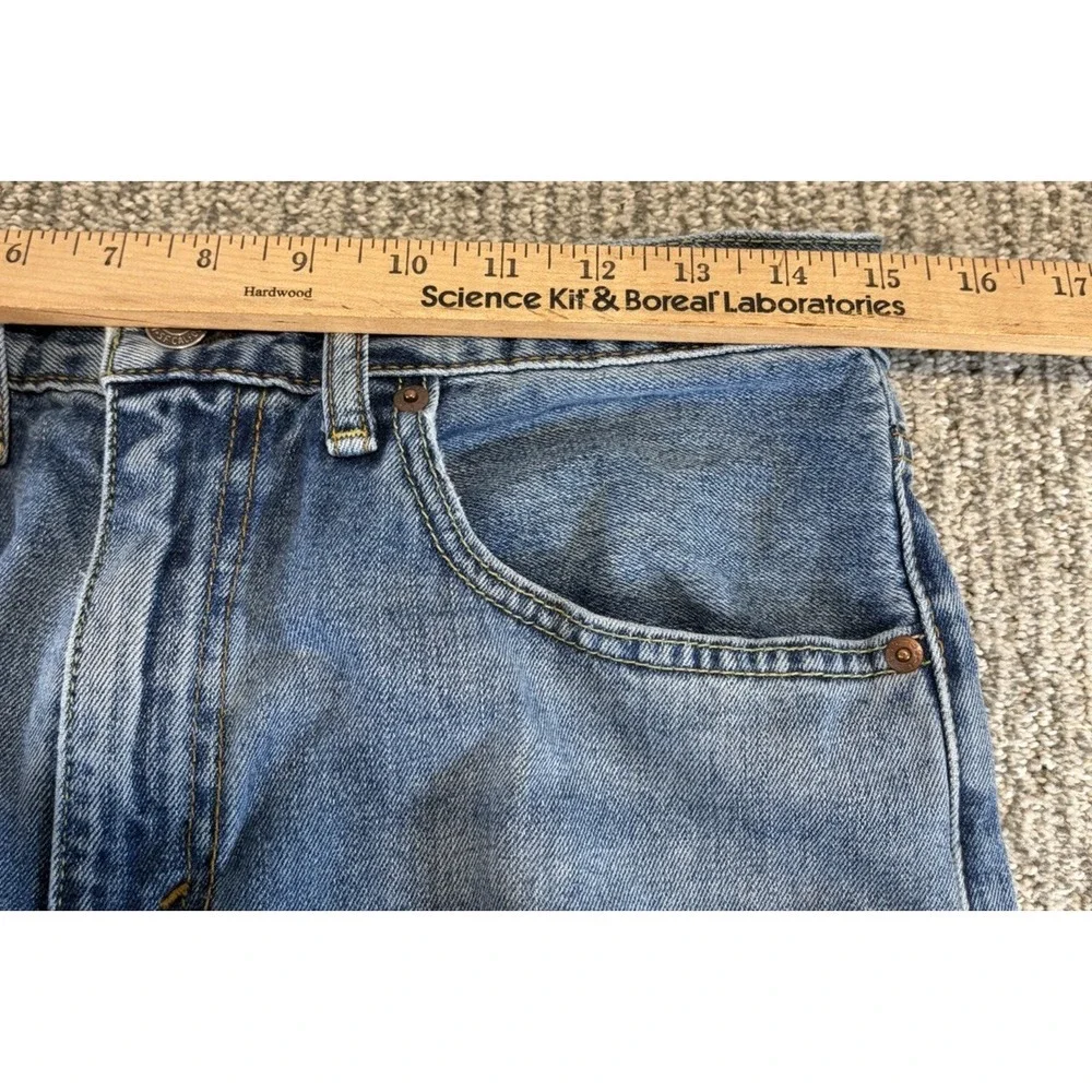 Levis measures 30x30**