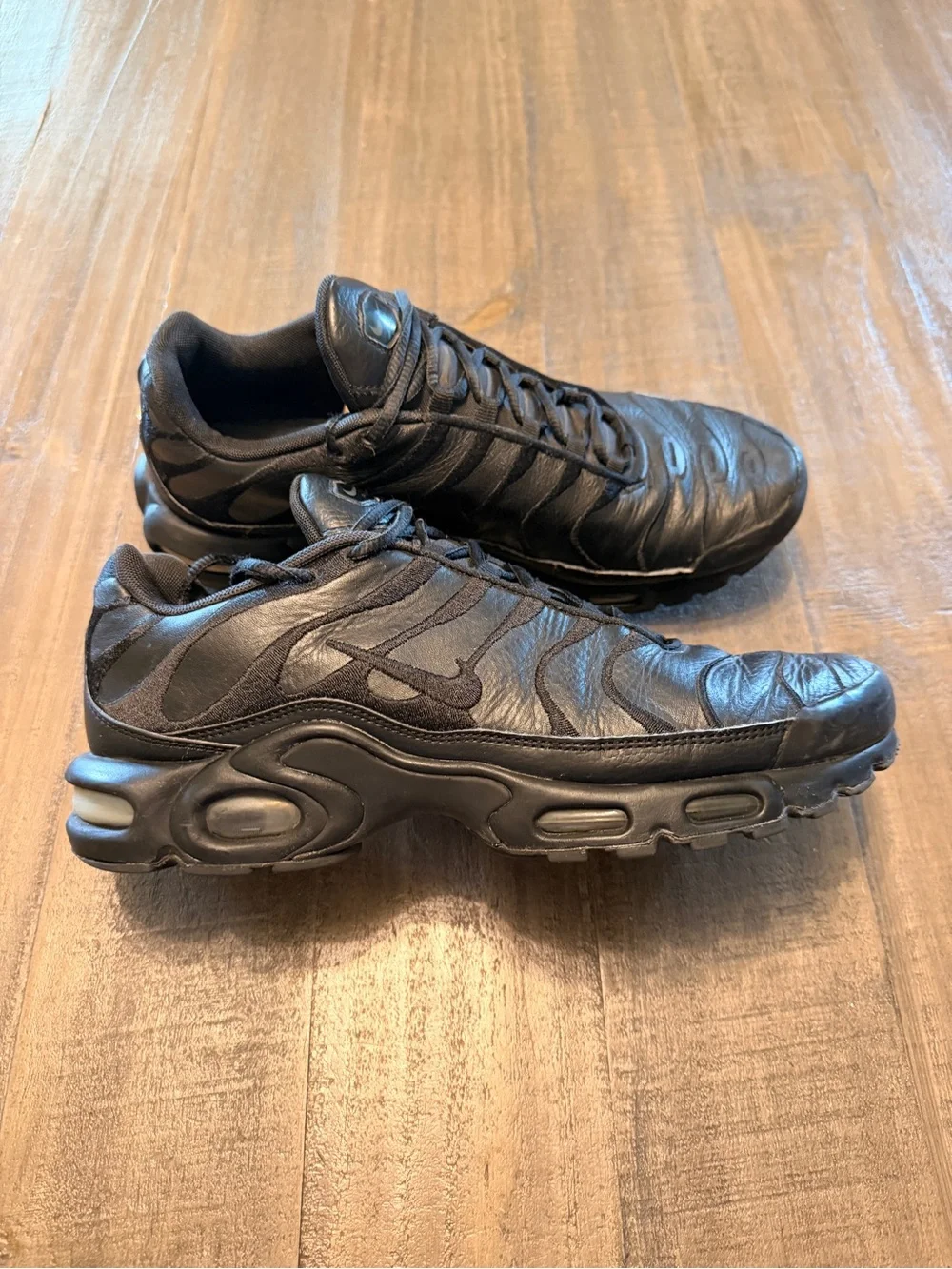 Nike Air Max Plus TN Triple Black AJ2029-001 Men Size 10.5