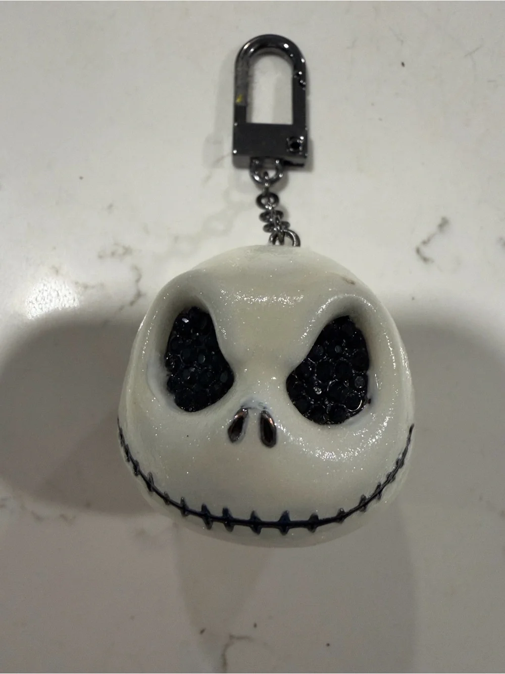 THE NIGHTMARE BEFORE CHRISTMAS KEYCHAIN