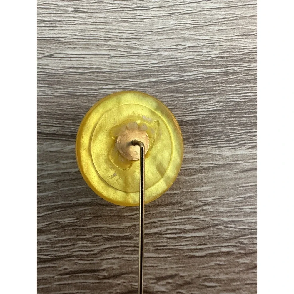 The Unbranded Brand vintage gold
