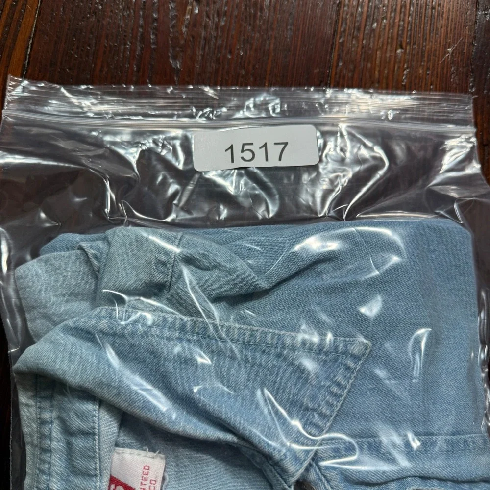 Levis see photos