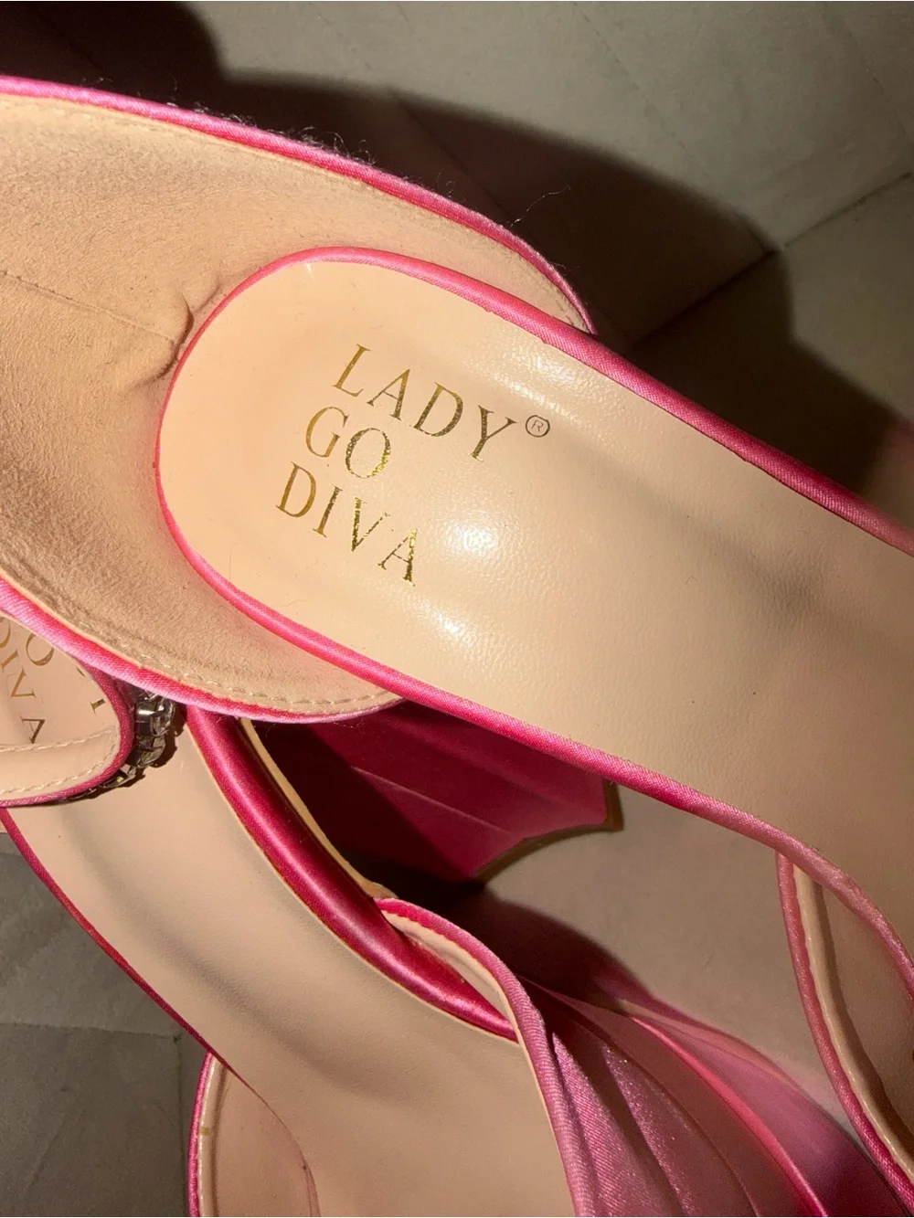 Lady Godiva standout hot