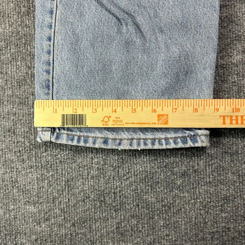 Levis levi relaxed