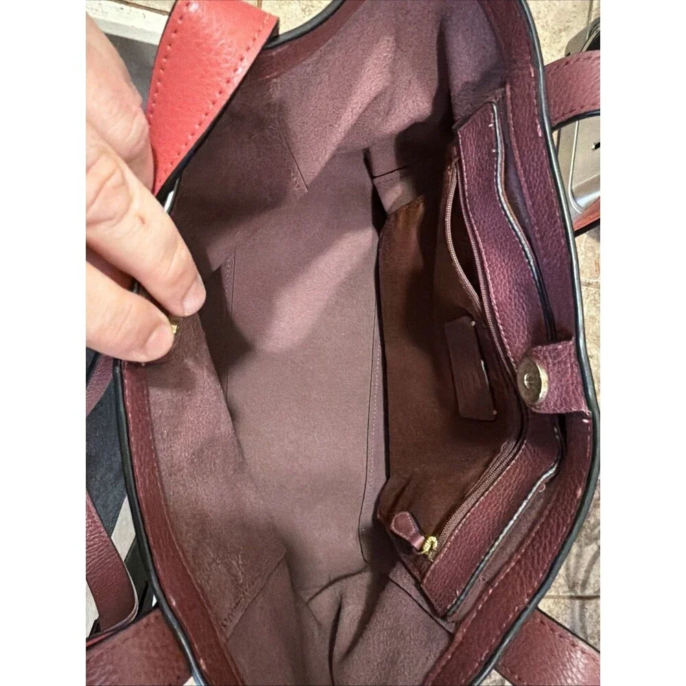 Coach c4063 medium