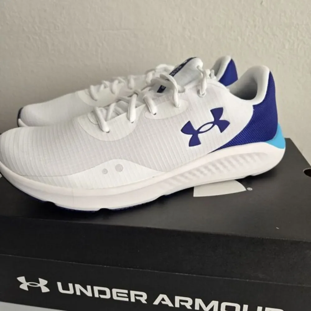 Under Armour new shipped
