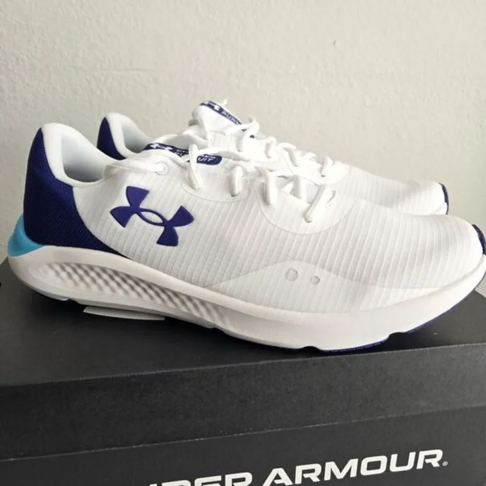 Under Armour new shipped