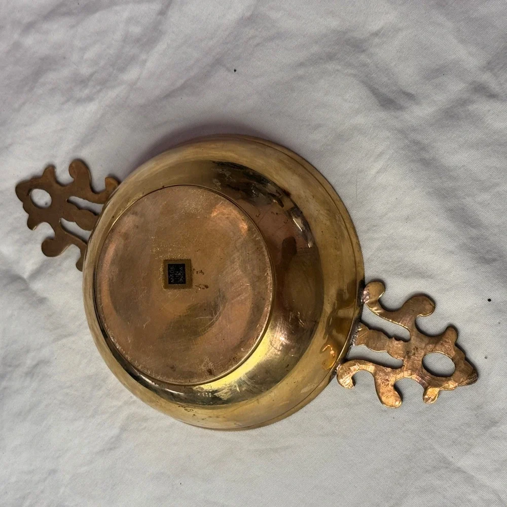 Unbranded vintage brass