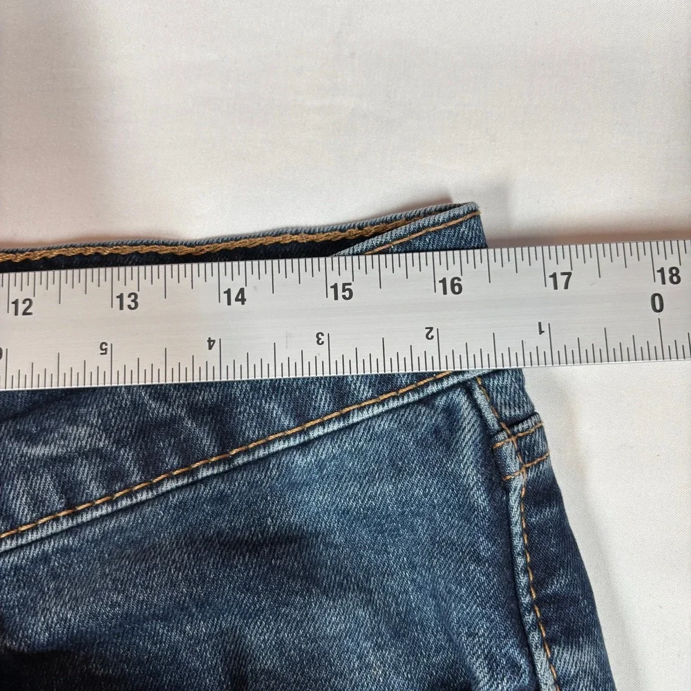 Levis levis 505