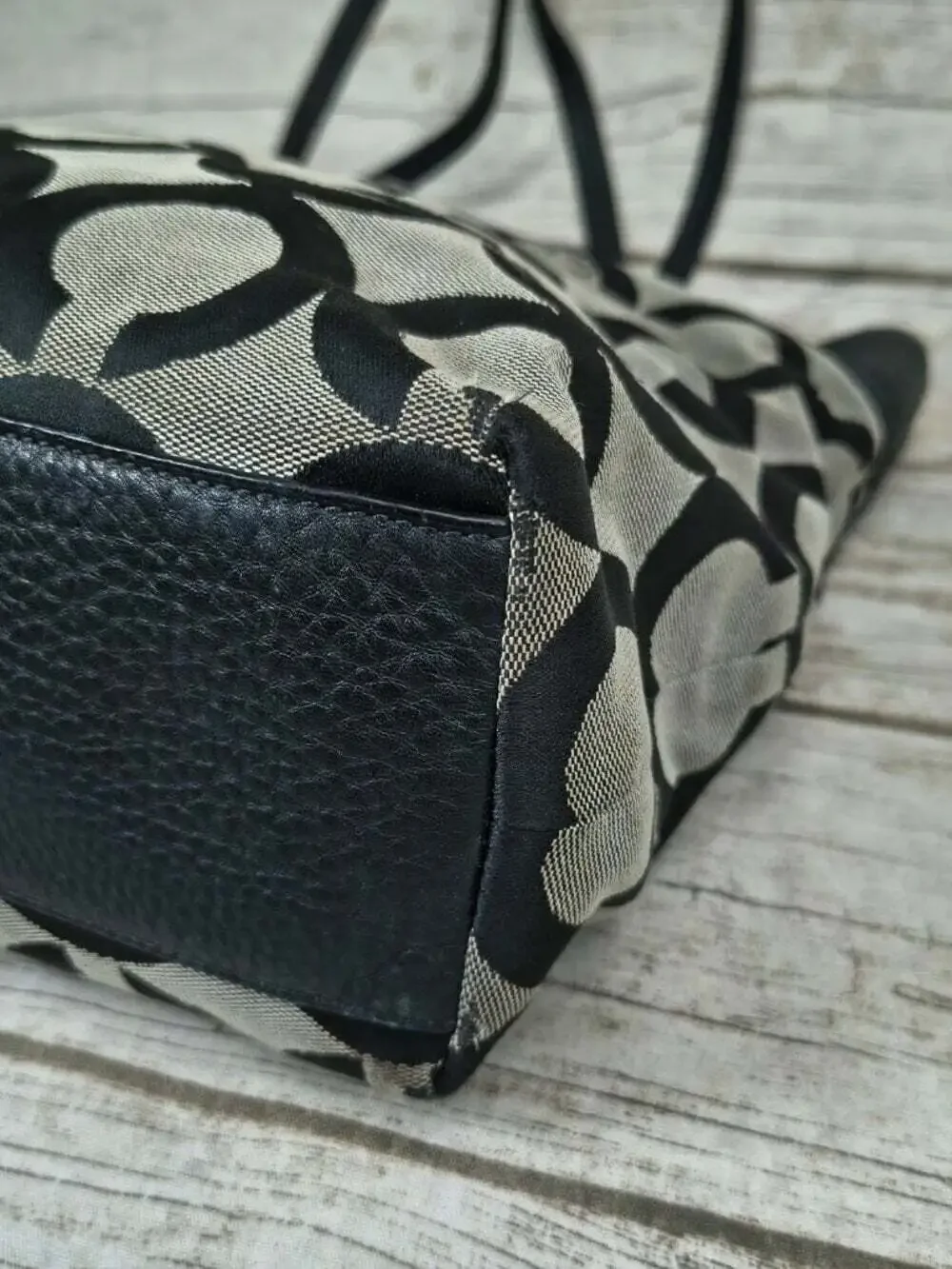 Coach pre owned