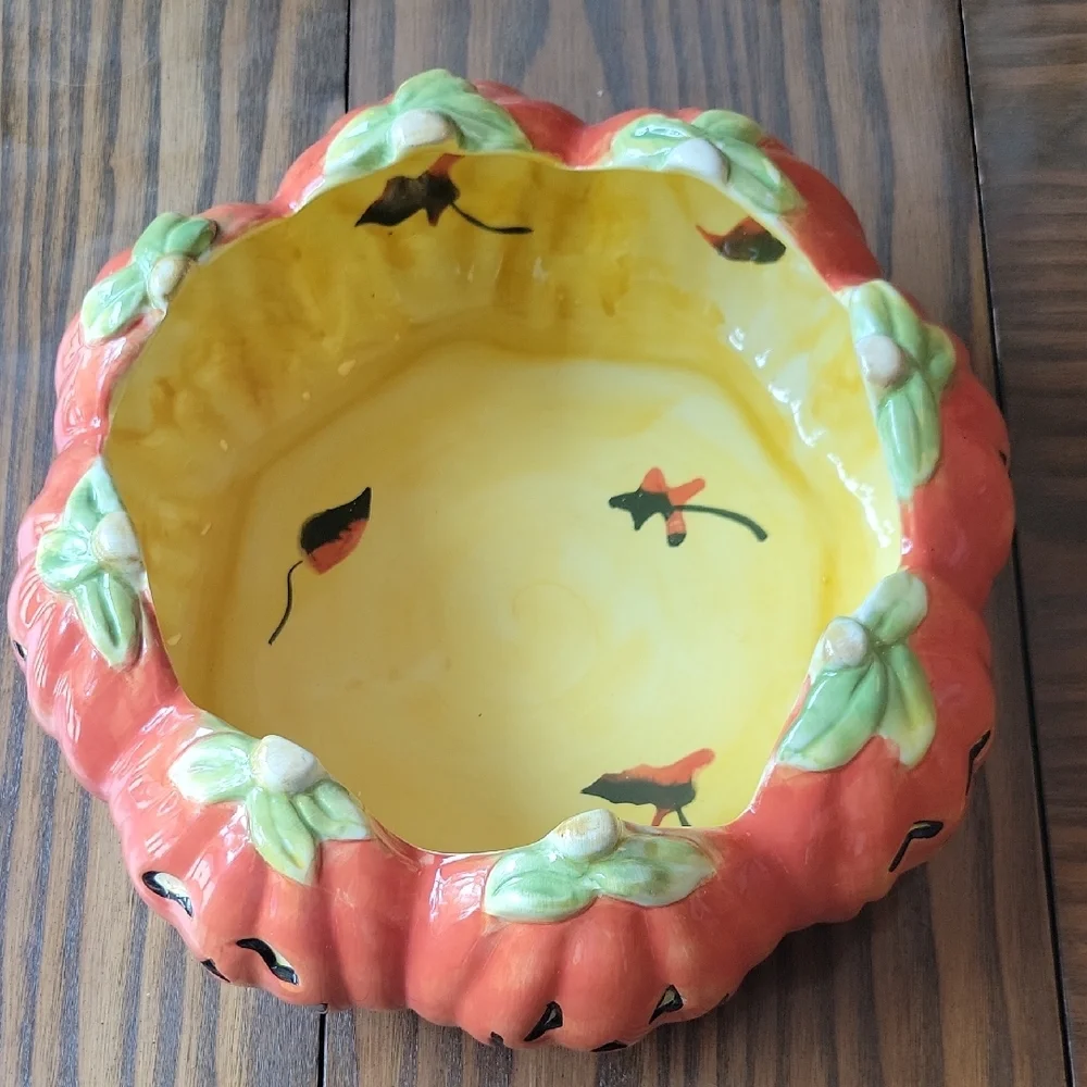 Certified International charming ceramic