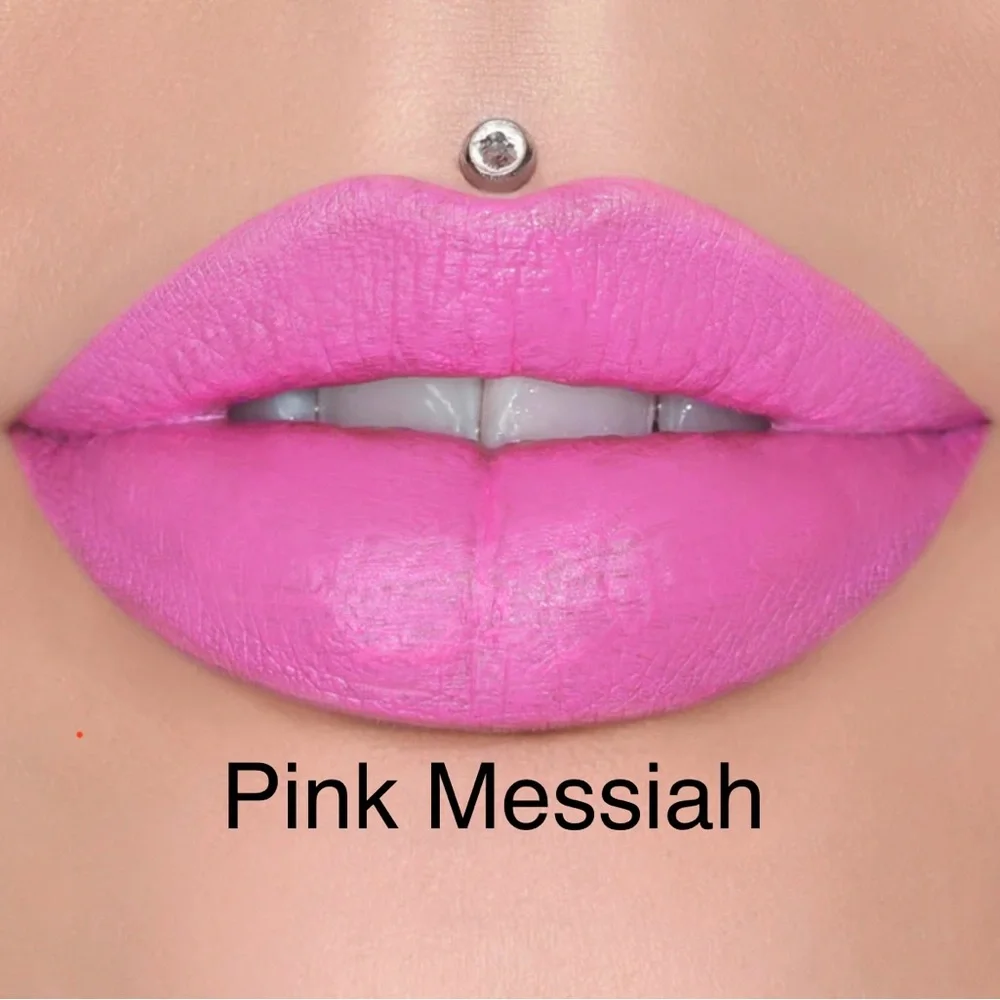 Jeffree Star Pink Velvet Trap Matte Lipstick Bold Statement