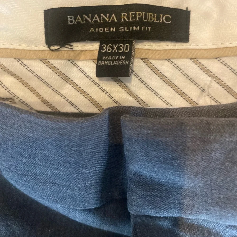 Banana Republic these banana