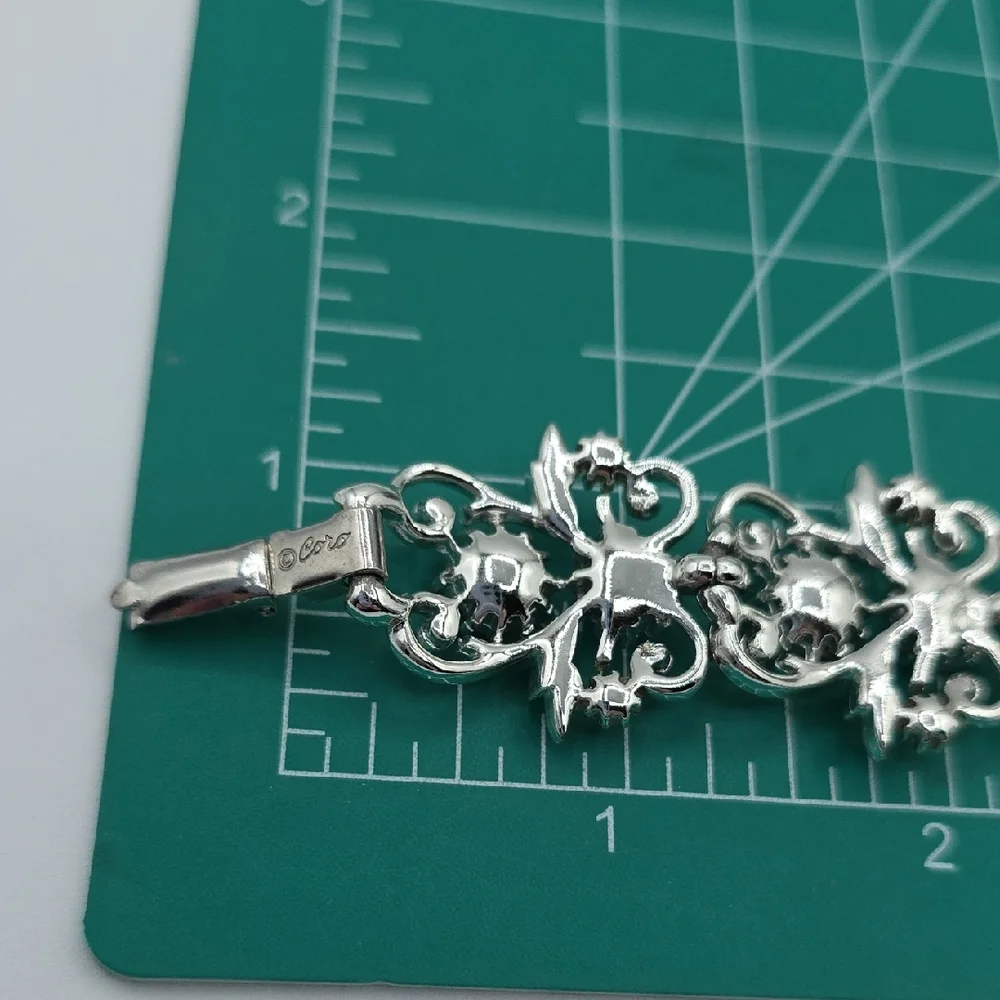 Coro bracelet intricate