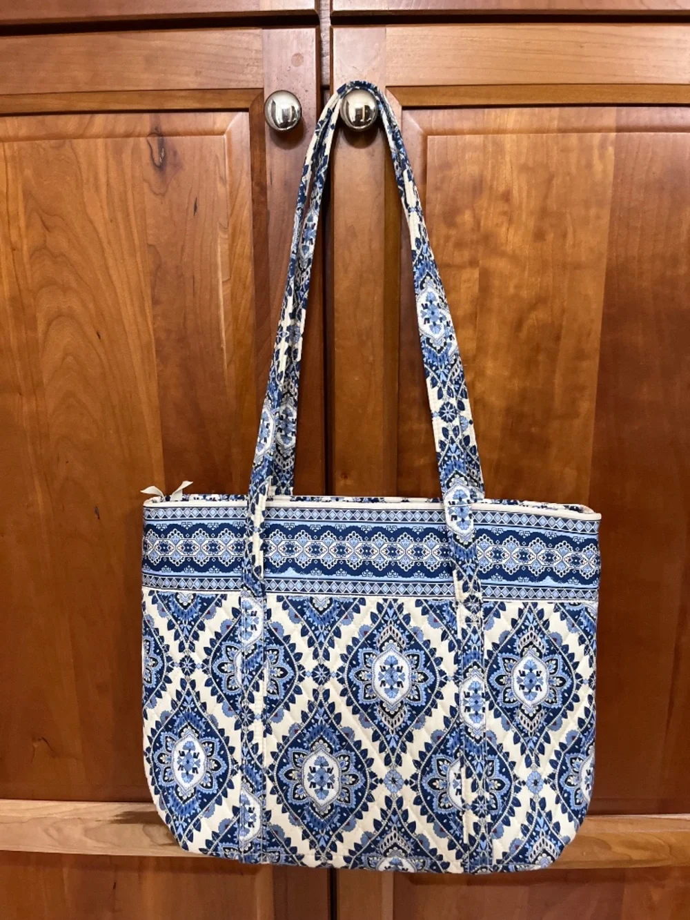 Vera Bradley small original tote- Cambridge blues print- NWT