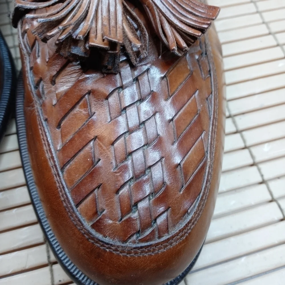 Johnston & Murphy woven 10 made